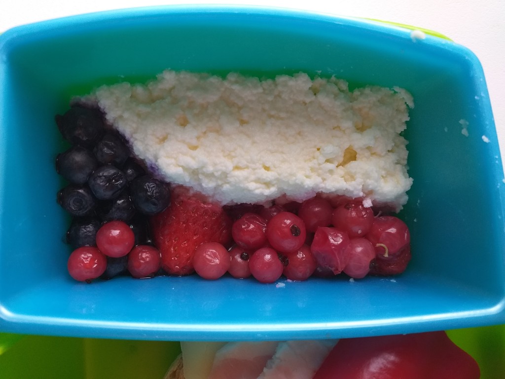 Lunchbox with Czech flag for our "virtual trip around the world".